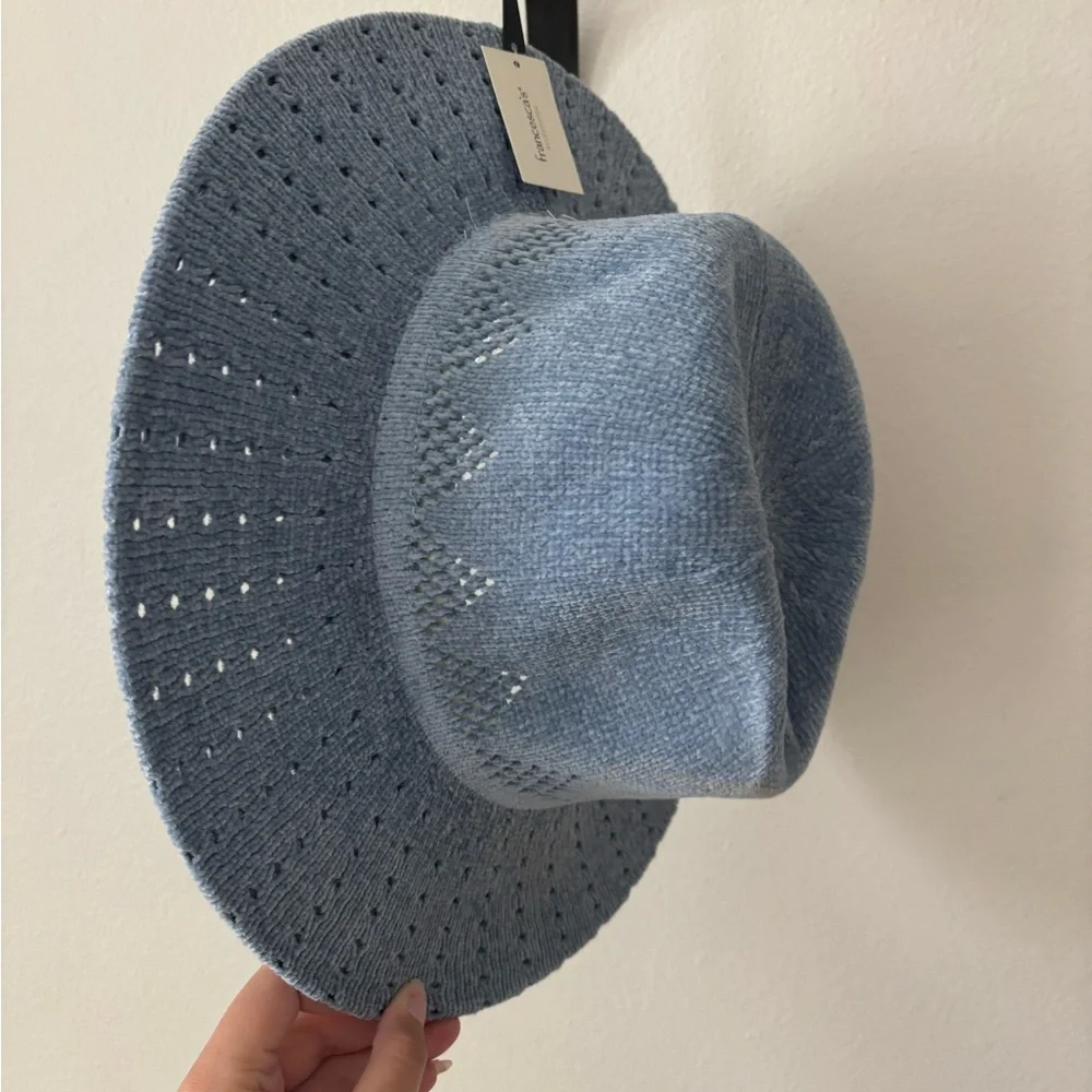 Francesca’s hat - Picture 2 of 3